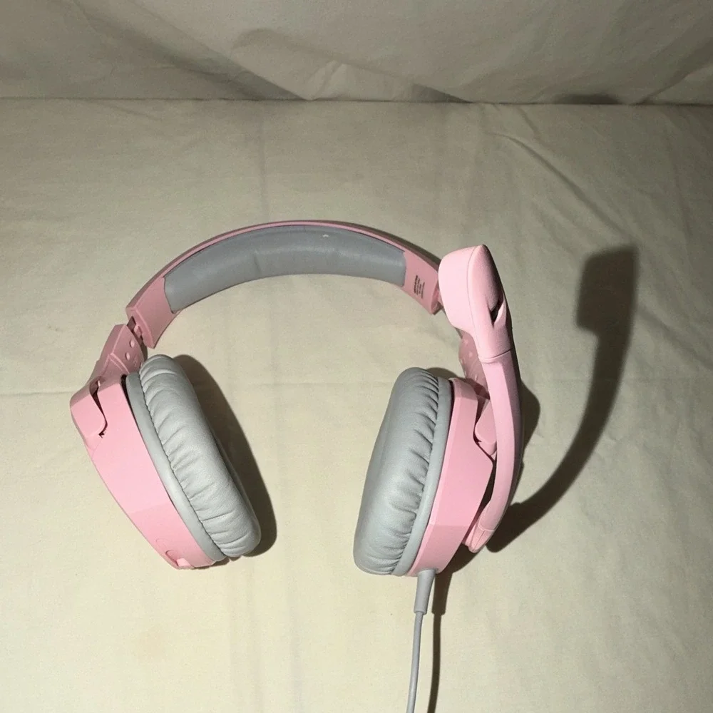 HyperX Cloud Wired Over-Ear Gaming Headset, 3.5mm Jack Boom Mic, Pink/Gray